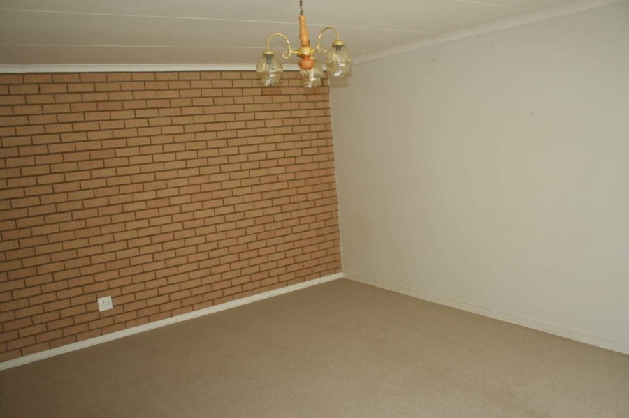 3 Bedroom Property for Sale in Oos Einde North West